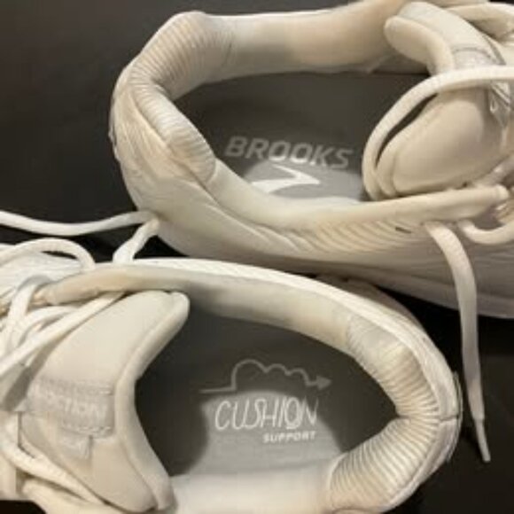 Women's Brooks Addiction Walker 2 size 7B White - Picture 5 of 9